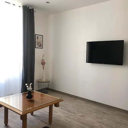 F3 De 80m Independant Dans Maison *